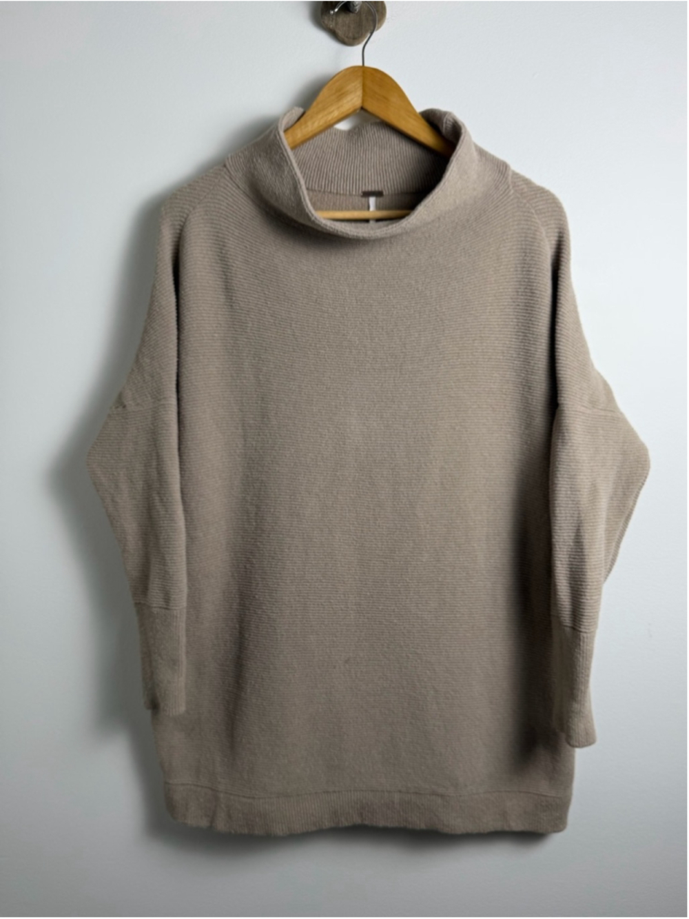 Free People Ottoman Slouchy Tunic Sweater Taupe S Oversized